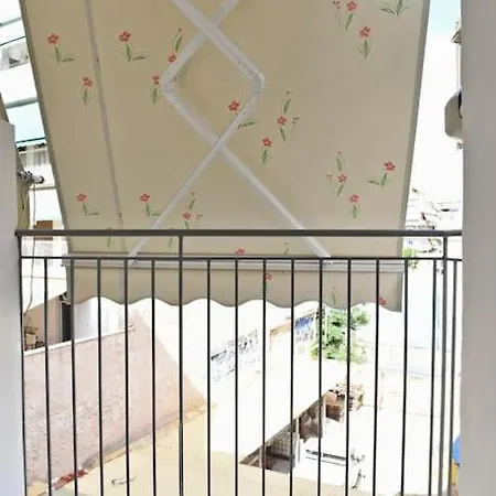 Apartment στο κέντρο της πόλης! *